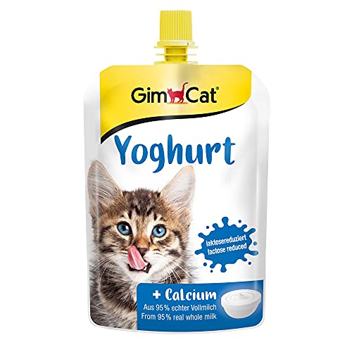 GimCat Yogur - Snack para gatos de auténtica leche entera con contenido reducido de lactosa y con calcio para unos huesos sanos - 1 bolsa (1 x 150 g)